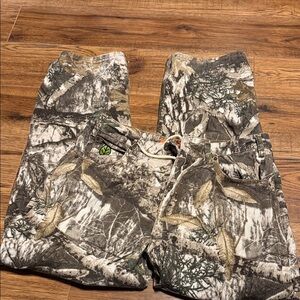 Butter goods men’s camo pants